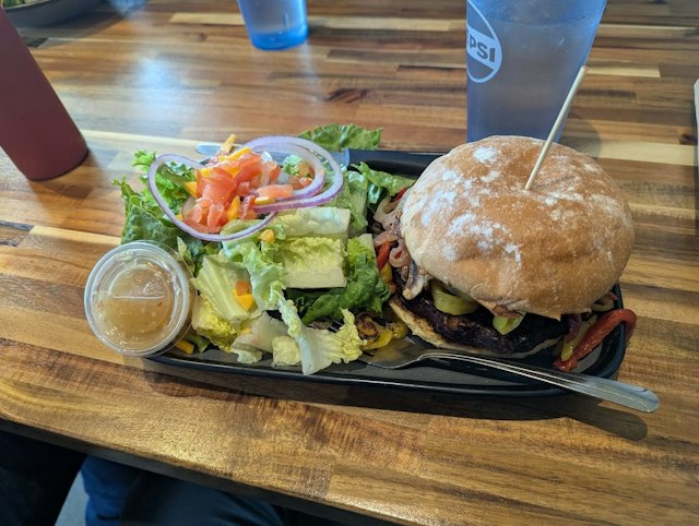 Redmond Burger Company image 4