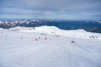 Summer skiing shifted to spring from May to early July at Les 2 Alpes