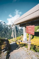 Accéder à l'ascenseur valléen Venosc-Les 2 Alpes
