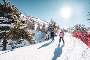 Profitez du bas des pistes des 2 Alpes pour faire vos premières descentes et découvrir les joies du ski.