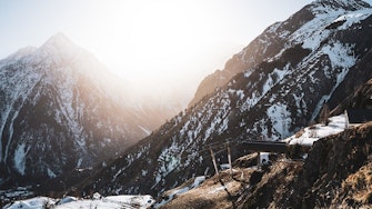Geniet van een rit tussen Venosc en Les 2 Alpes, bergopwaarts of bergafwaarts.