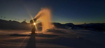 2 Alpes snow workshop