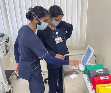 Doctors from Dubai with MESI mTABLET
