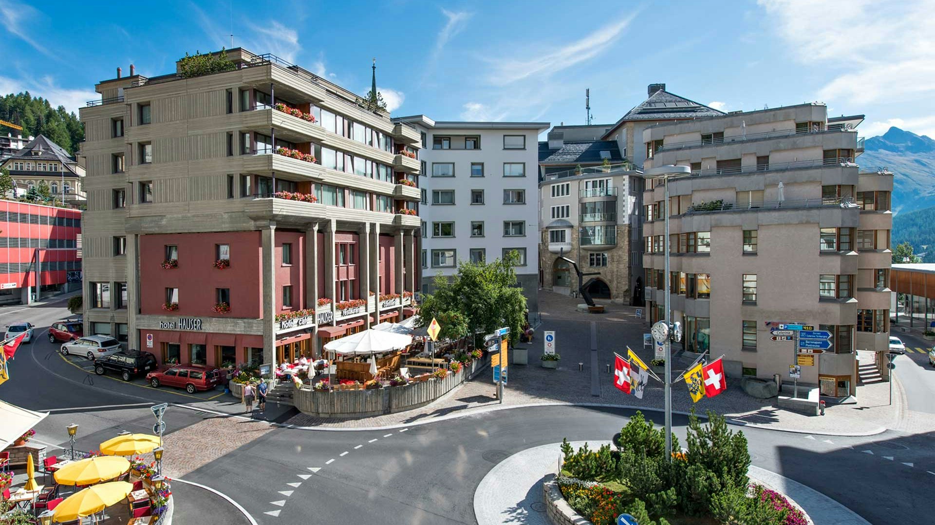 Hotel Hauser St. Moritz Aussenansicht