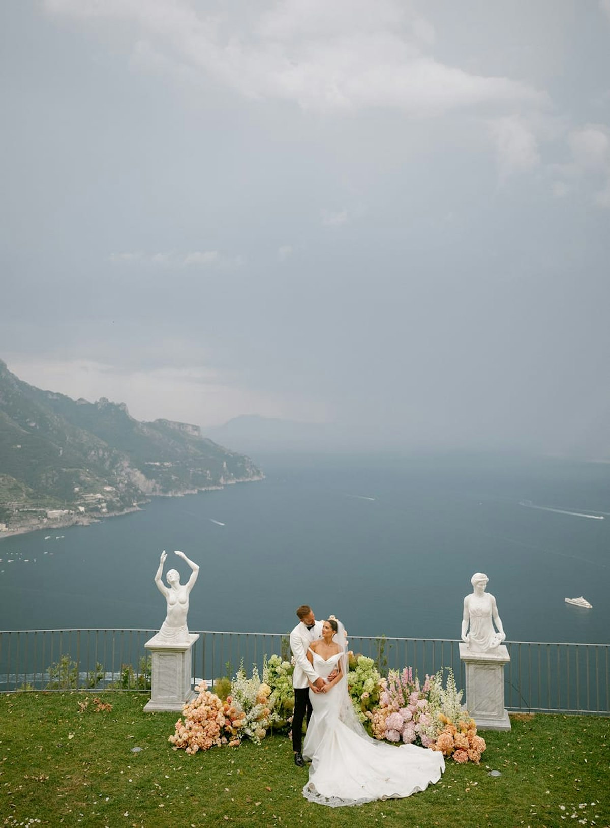 Luxury Wedding at Villa La Rondinaia in Ravello | Carolina & Jace