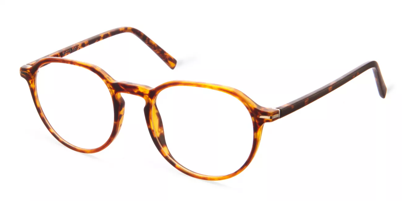 Liam glasses