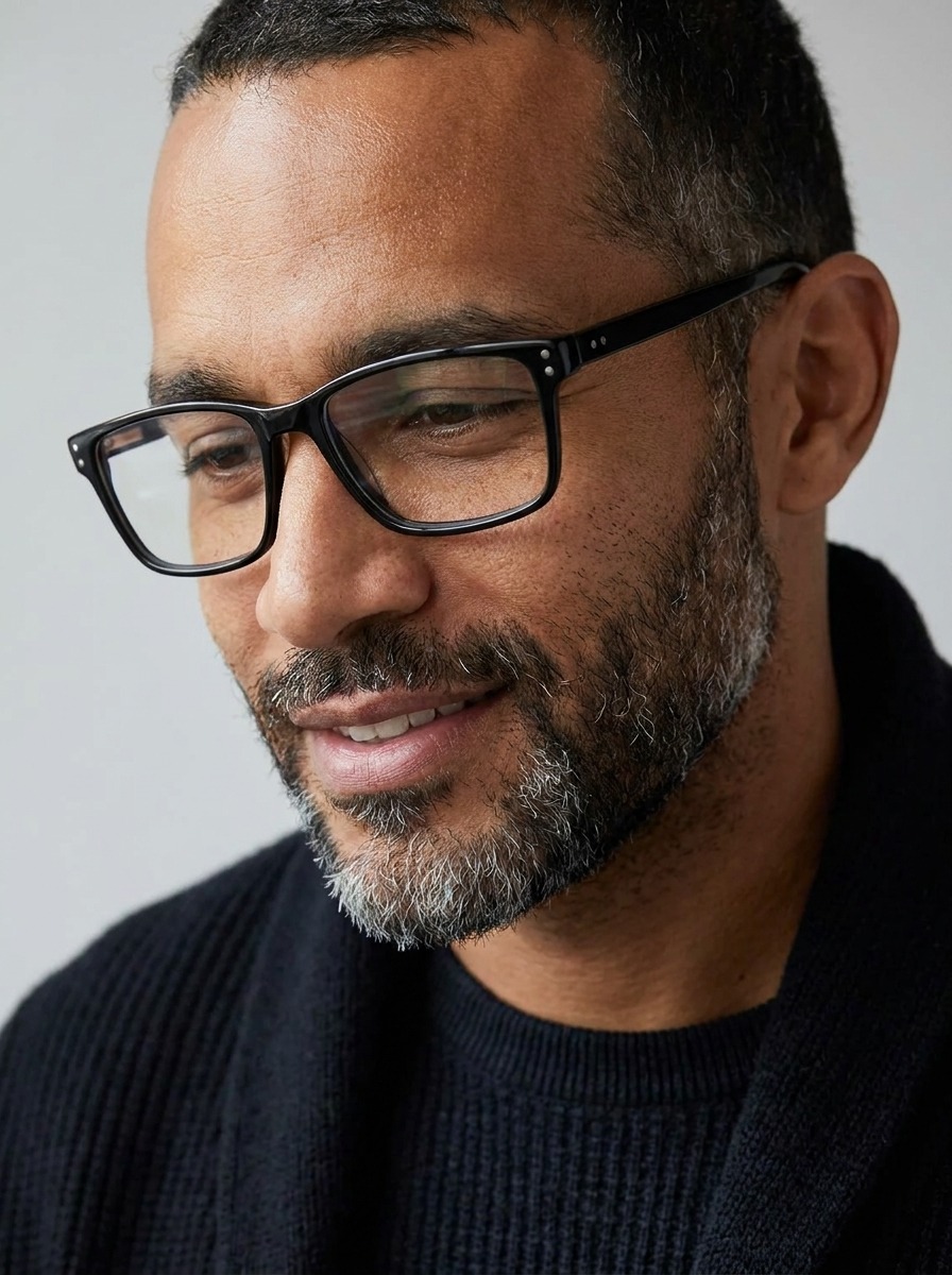 Model wearing Keegan glasses