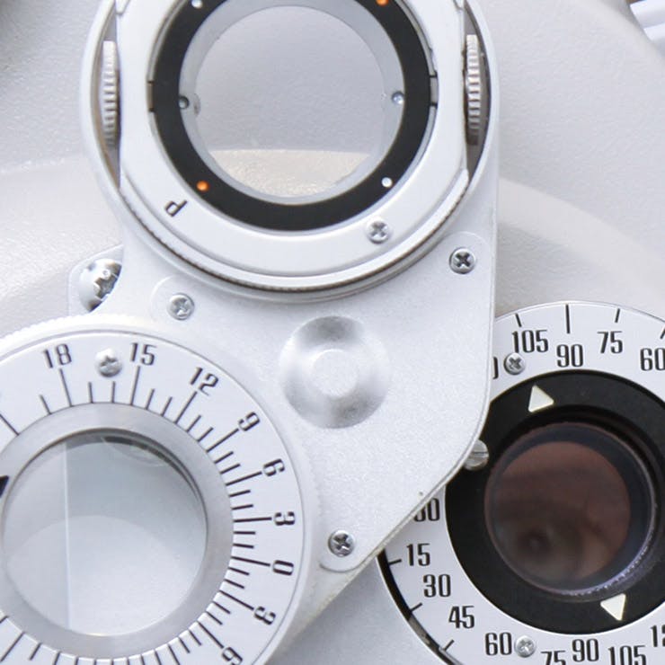 close up on machine that examines your eye