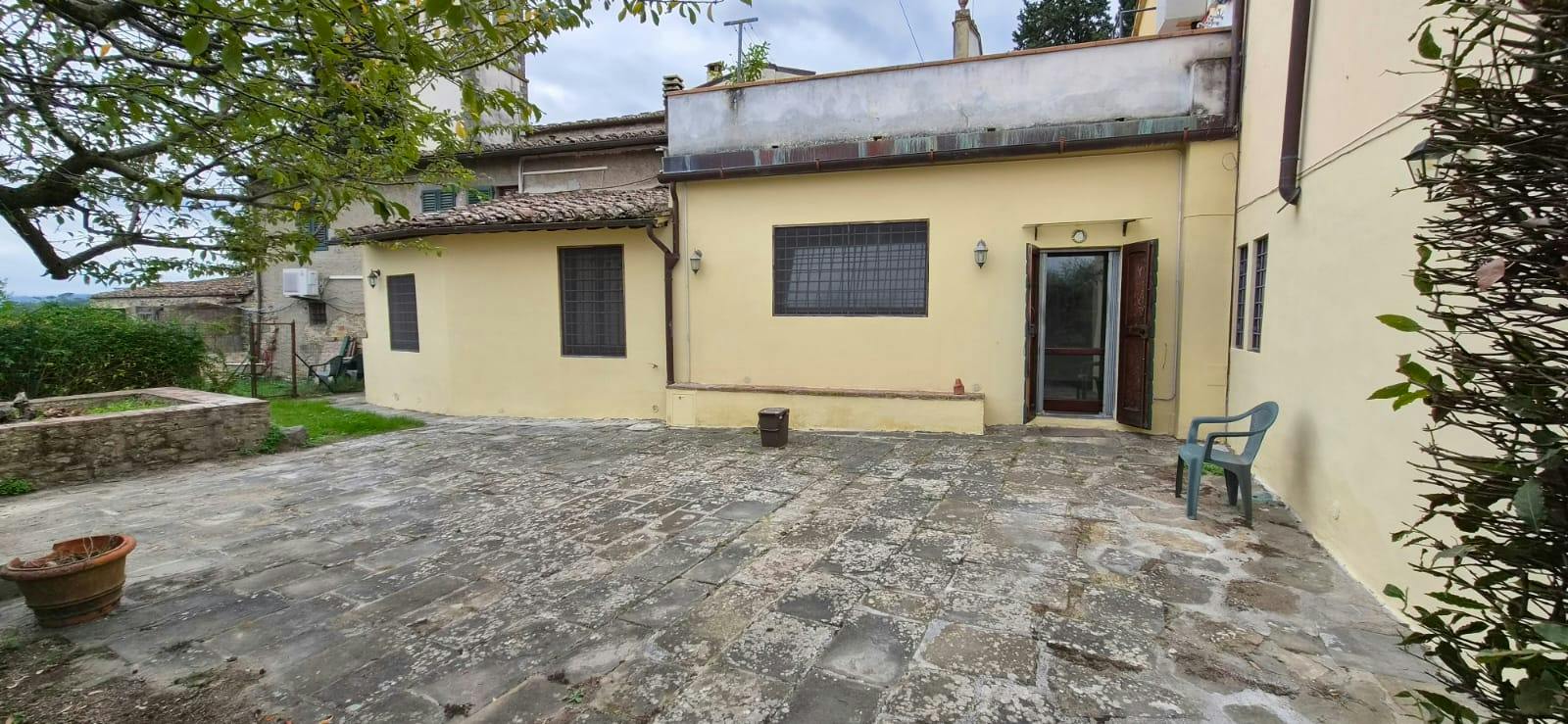 Scandicci via San Zanobi