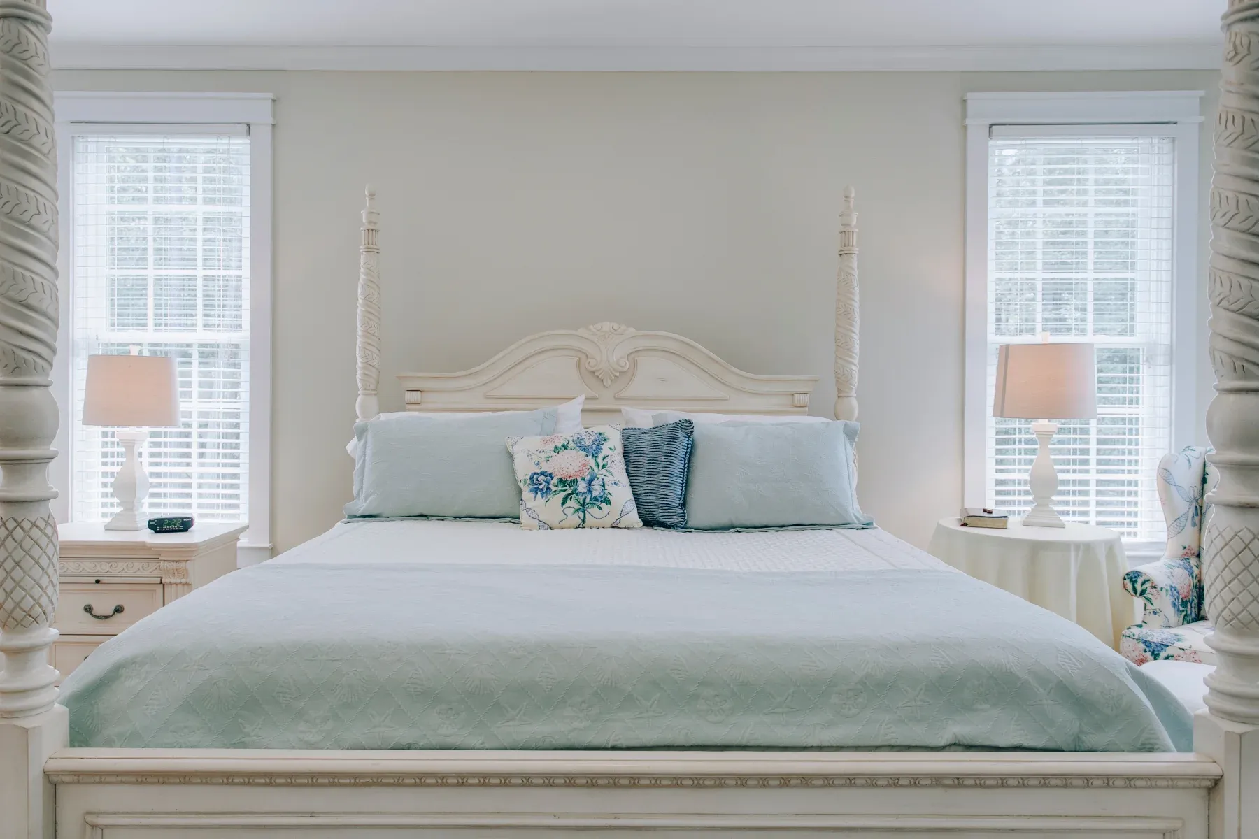 King size mattress bed