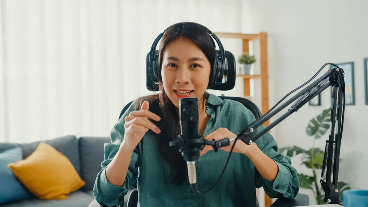 The Best Health and Wellness Podcasts for Women