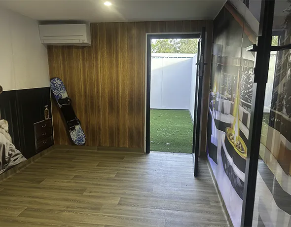Aspen suite to outside