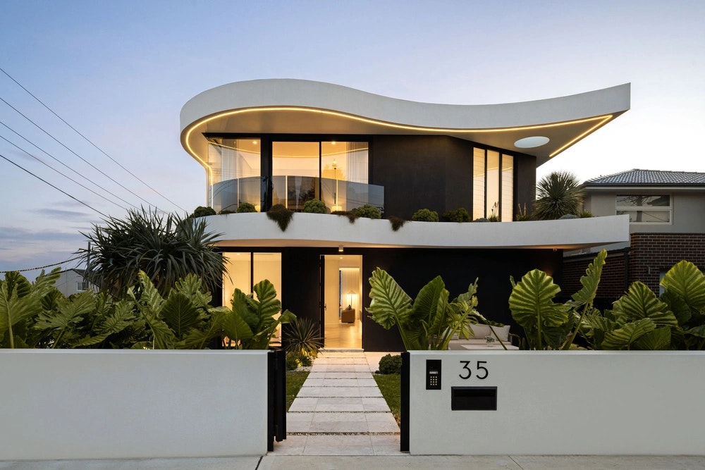 A sculptural masterpiece of light, luxury and lifestyle – 35 Janet Street, Russell Lea