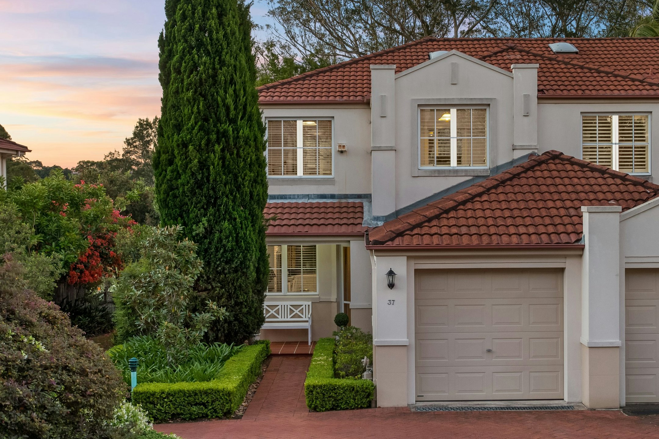 37 Mortimer Lewis Drive, Huntleys Cove