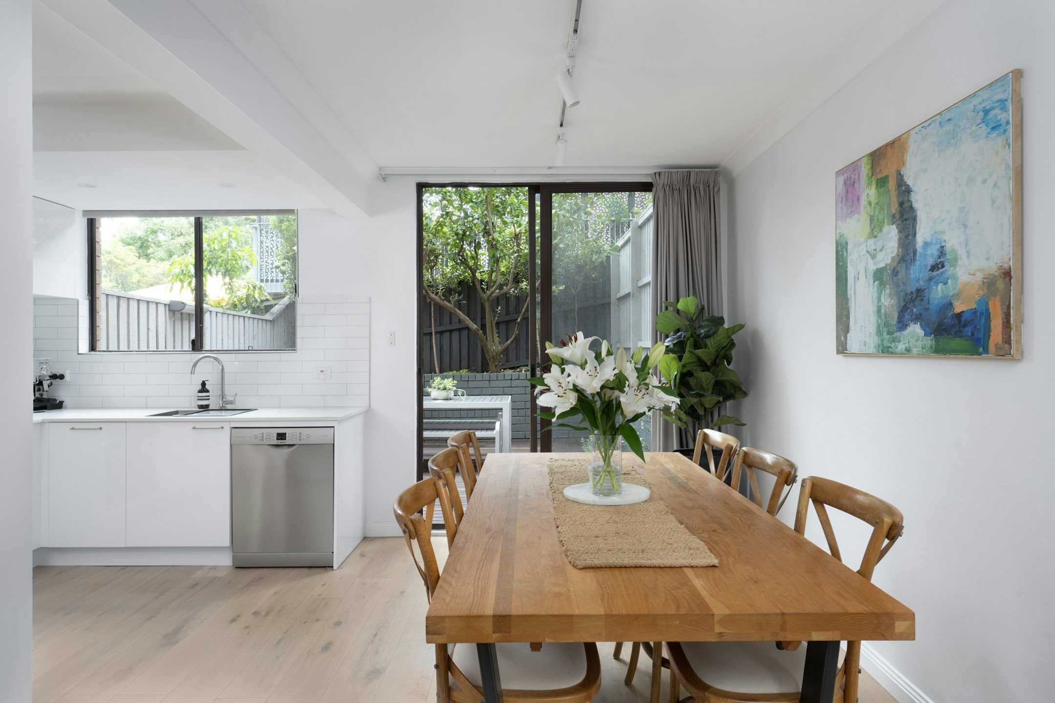 42/3 Barton Road, Artarmon