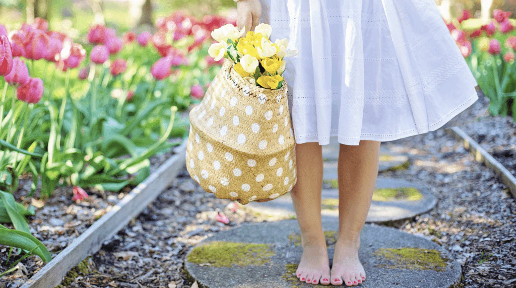 barefoot