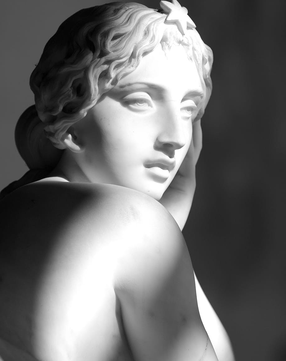 Statue