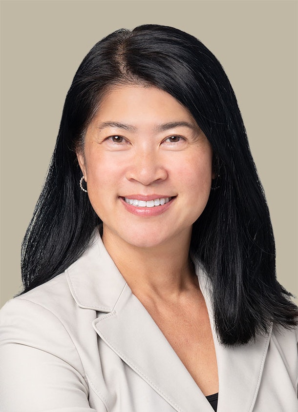 Hue-Linh Wuong 