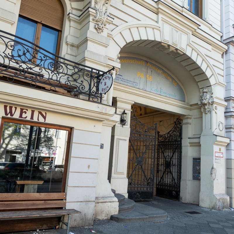 Gallery image