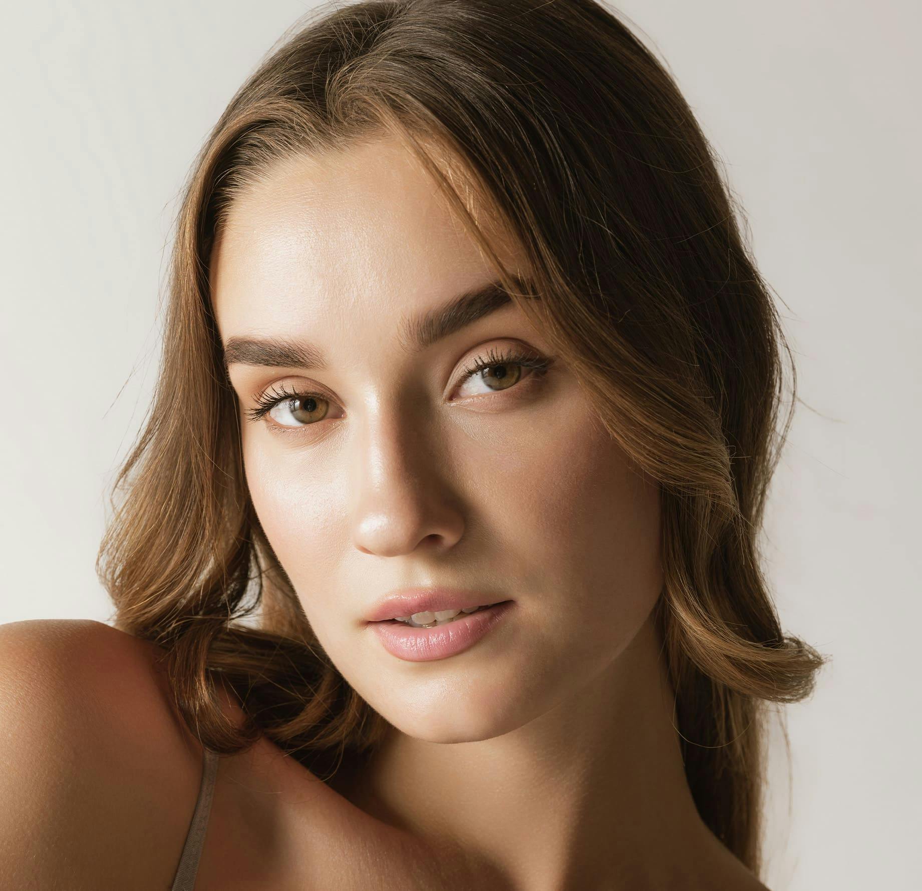 woman looking forward