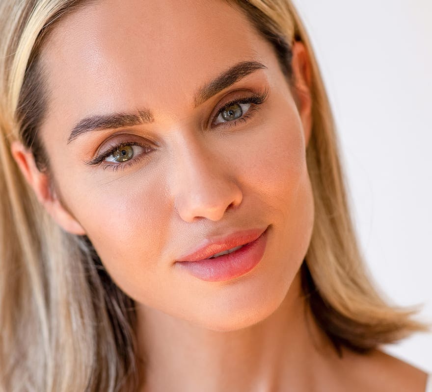 woman looking forward