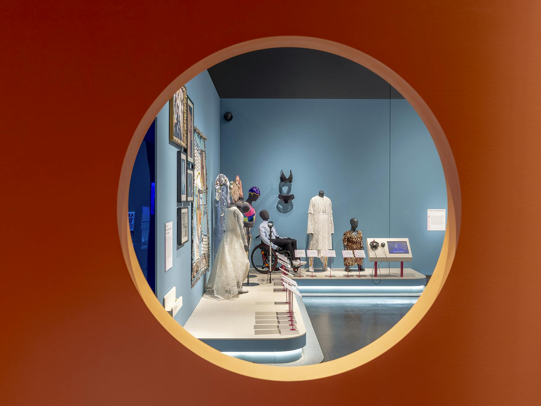 London, V&A South Kensington. "Design and Disability" exhibition. London, V&A South Kensington. "Design and Disability" exhibition.