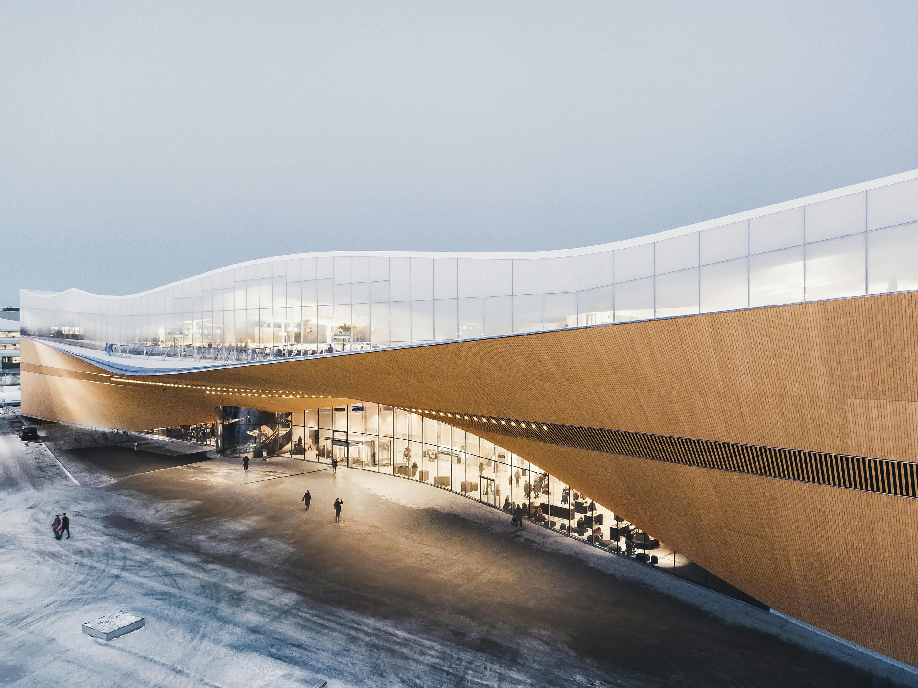 Helsinki, Biblioteca Oodi. Esterno.