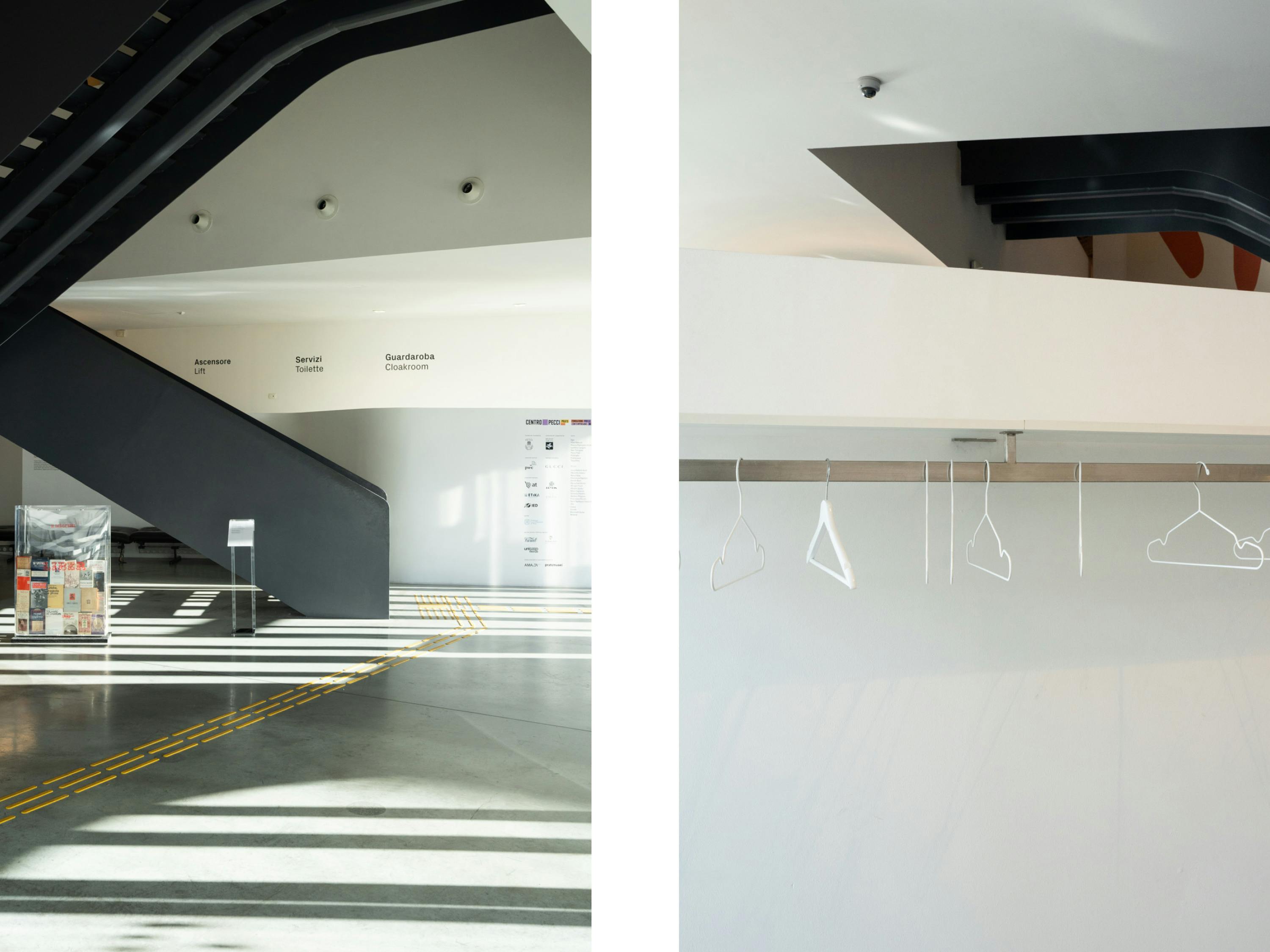 Prato, Centro per l'Arte Contemporanea Luigi Pecci. Prato, Centro per l'Arte Contemporanea Luigi Pecci. Montaggio: ingresso e guardaroba.