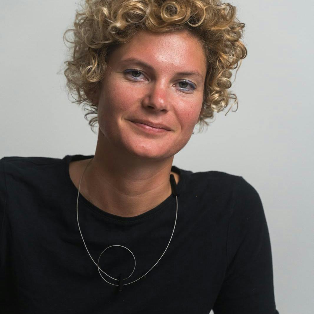 Nicole Moolhuijsen Nicole Moolhuijsen