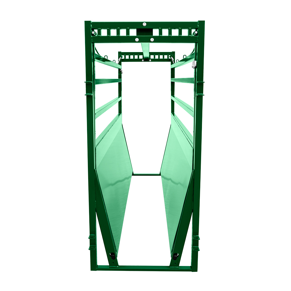 Easy Flow cattle alley width opens to a maximum of 31.5" to handle large livestock