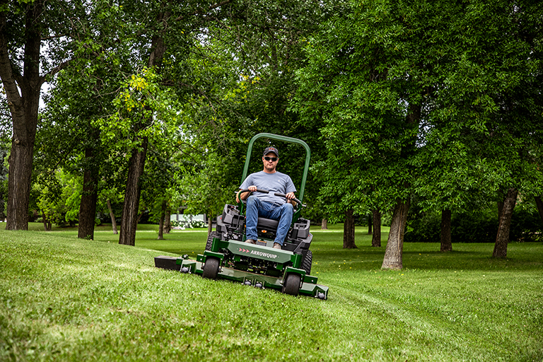 Arrowquip Mowers zero-turn mower handling slope with stability and precision cutting performance