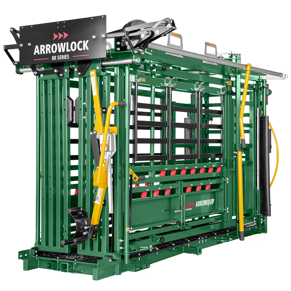 Arrowlock 88 cattle squeeze chute with head gate and palpation cage