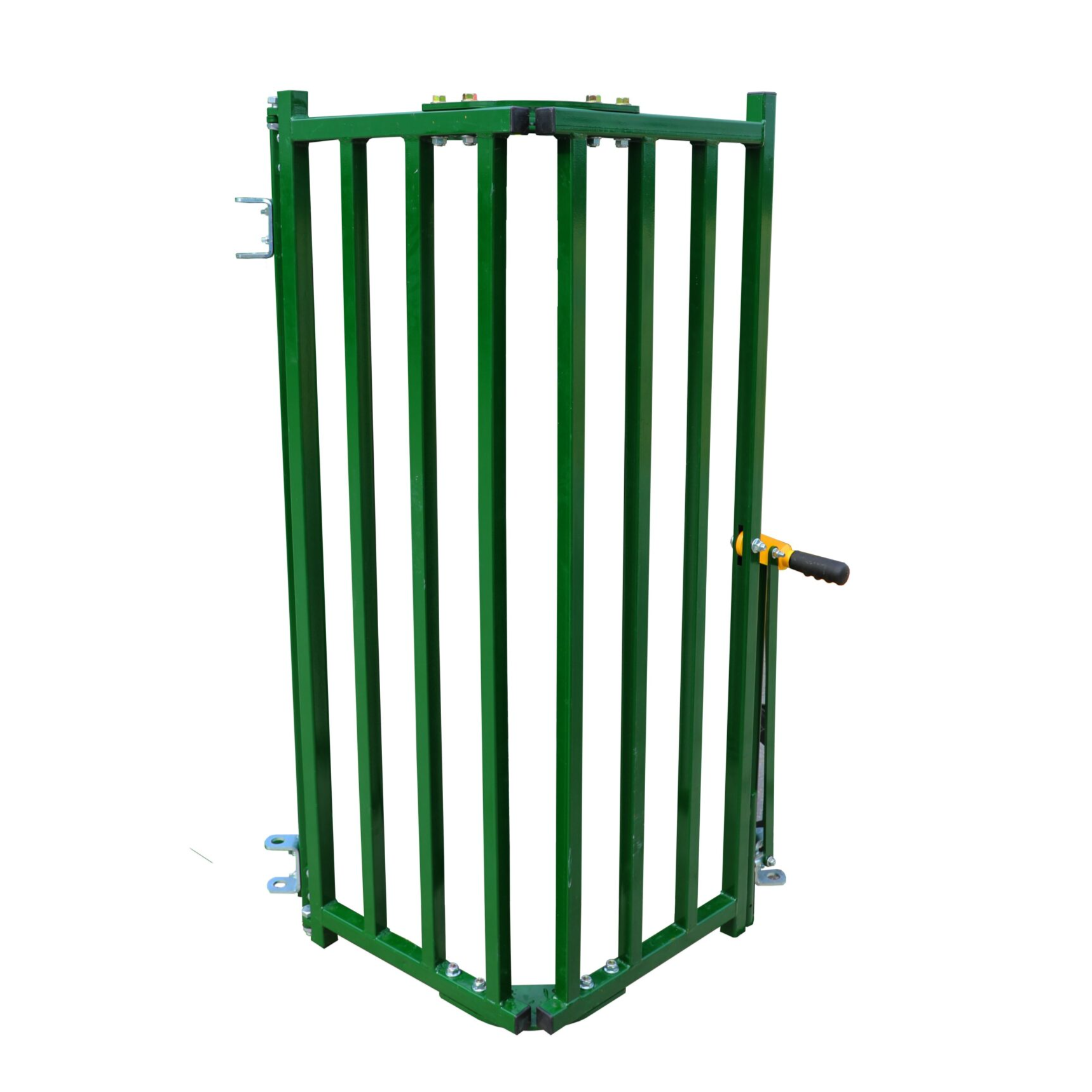 Cattle balk gate stops cattle from slipping past head gate without being fully caught