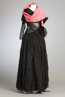 Story image: Catwalk country | Benson & Hedges/Smokefree Fashion Design Awards (1964- 1998)