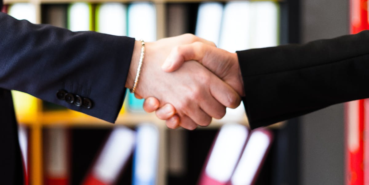 10 Life-Saving Questions on How to Price a Construction Project 10 Life-Saving Questions on How to Price a Construction Project