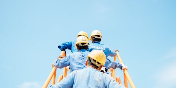 How to Select The Right Contractors and Subcontractors for a Project How to Select The Right Contractors and Subcontractors for a Project