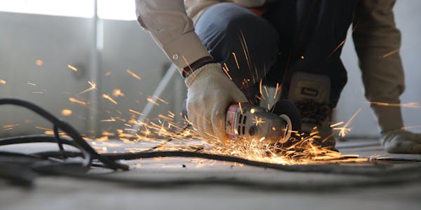 How Time Off Work Impacts Your Construction Project How Time Off Work Impacts Your Construction Project