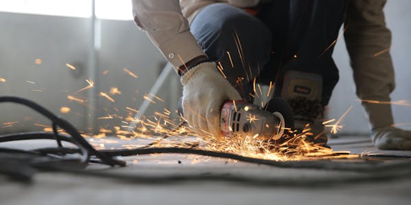 How Time Off Work Impacts Your Construction Project