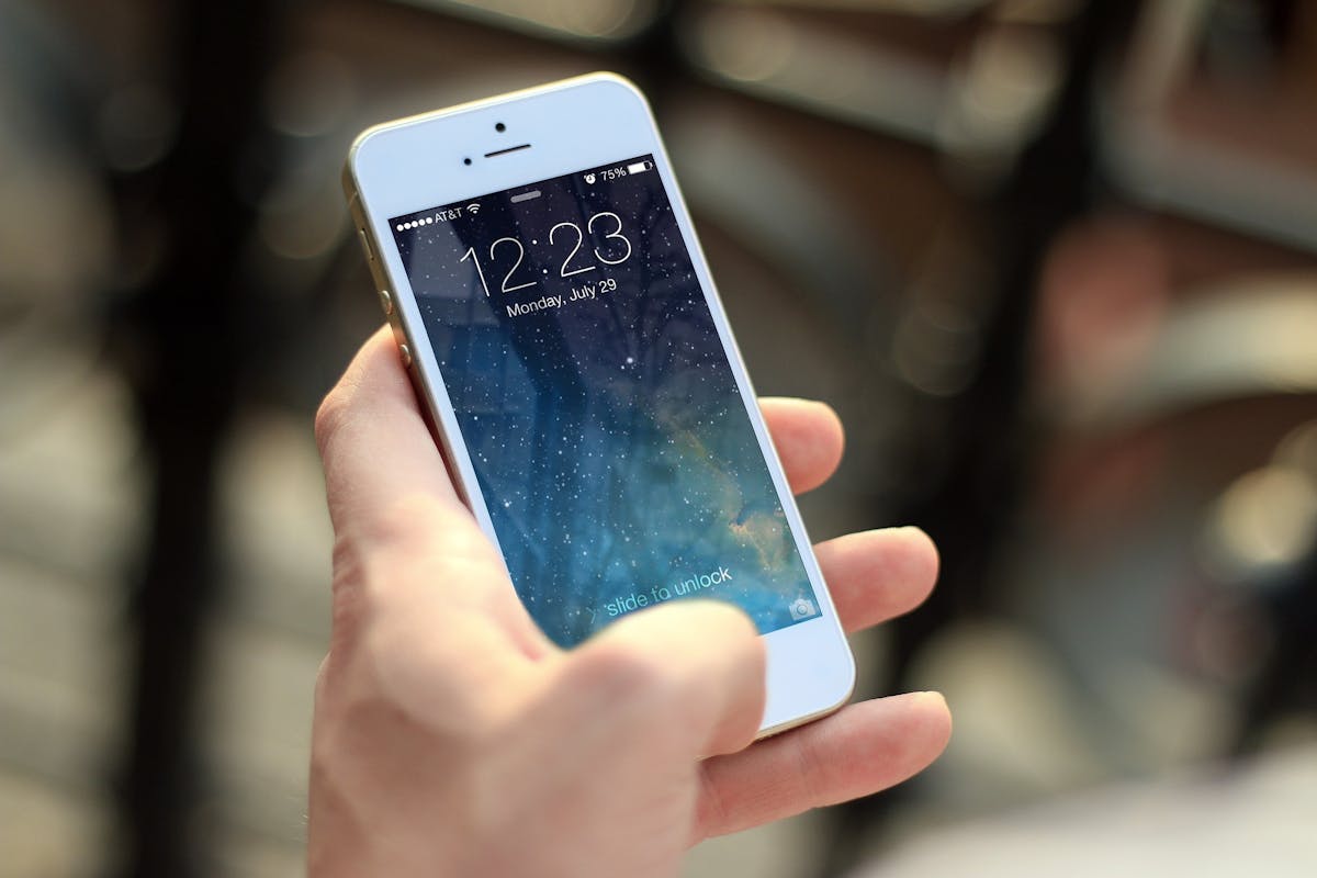 Advantages of Mobile Time Clock for Job Costing