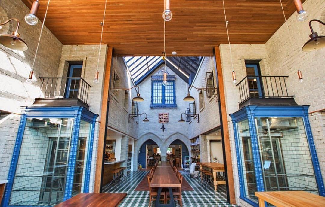 FYXX Entertainment Saves Hundreds Weekly Using Automated Time Tracking FYXX Entertainment Saves Hundreds Weekly Using Automated Time Tracking