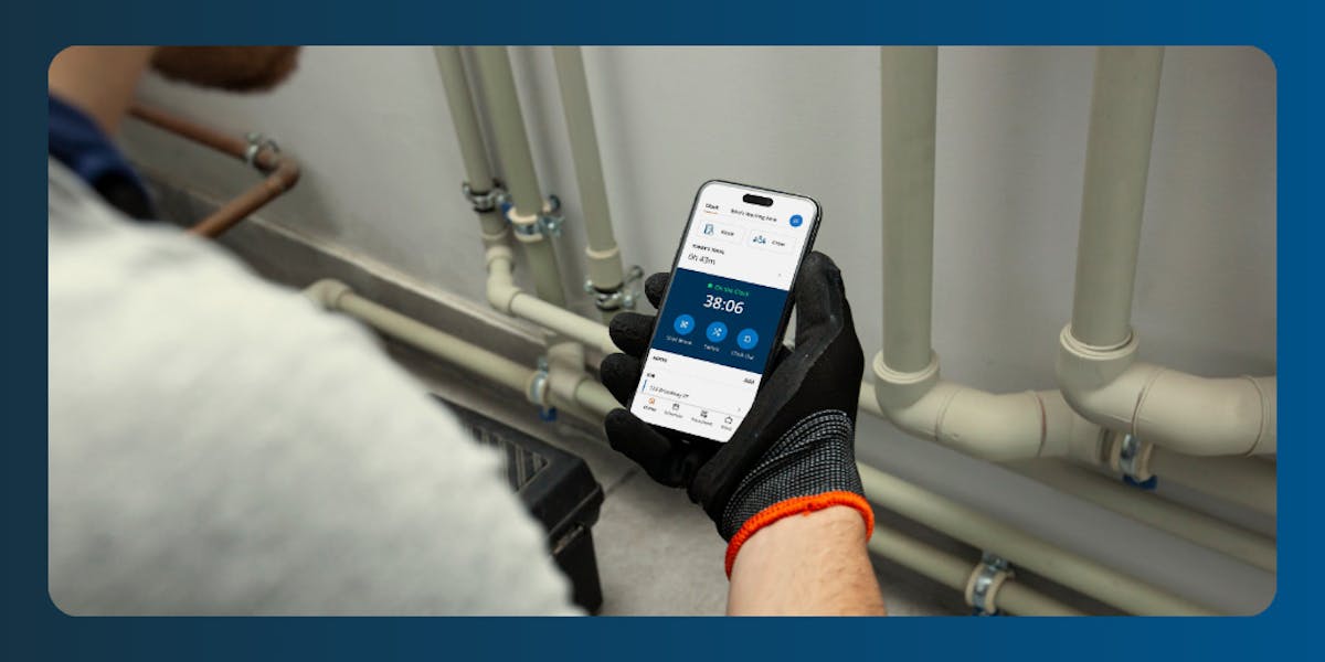 14 Best Time-Tracking Apps for Plumbers to Curb Revenue Leakage