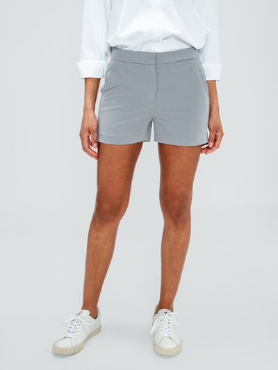Light Grey Women's Pace Chino Shorts | Ministry of Supply