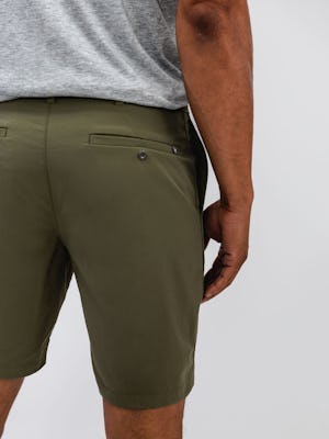 mens pace poplin shorts olive back detailed on model shot