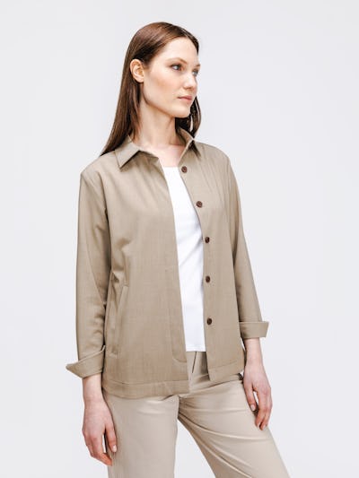 on model womens velocity shirt jacket flax