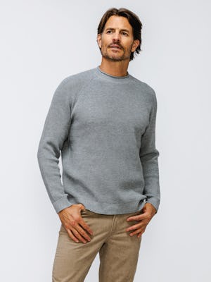 model wearing mens atlas waffle roll neck sweater grey heather on model in studio