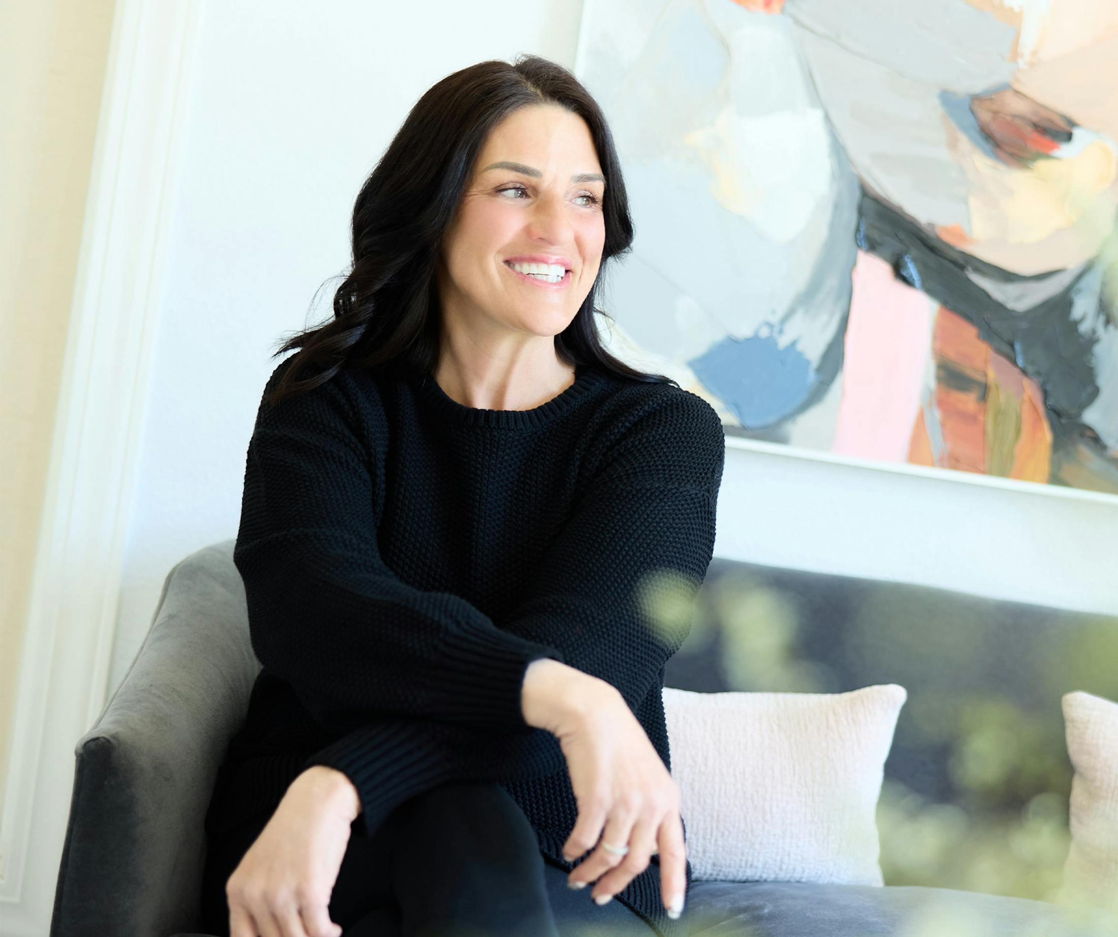 dark hair woman smiling