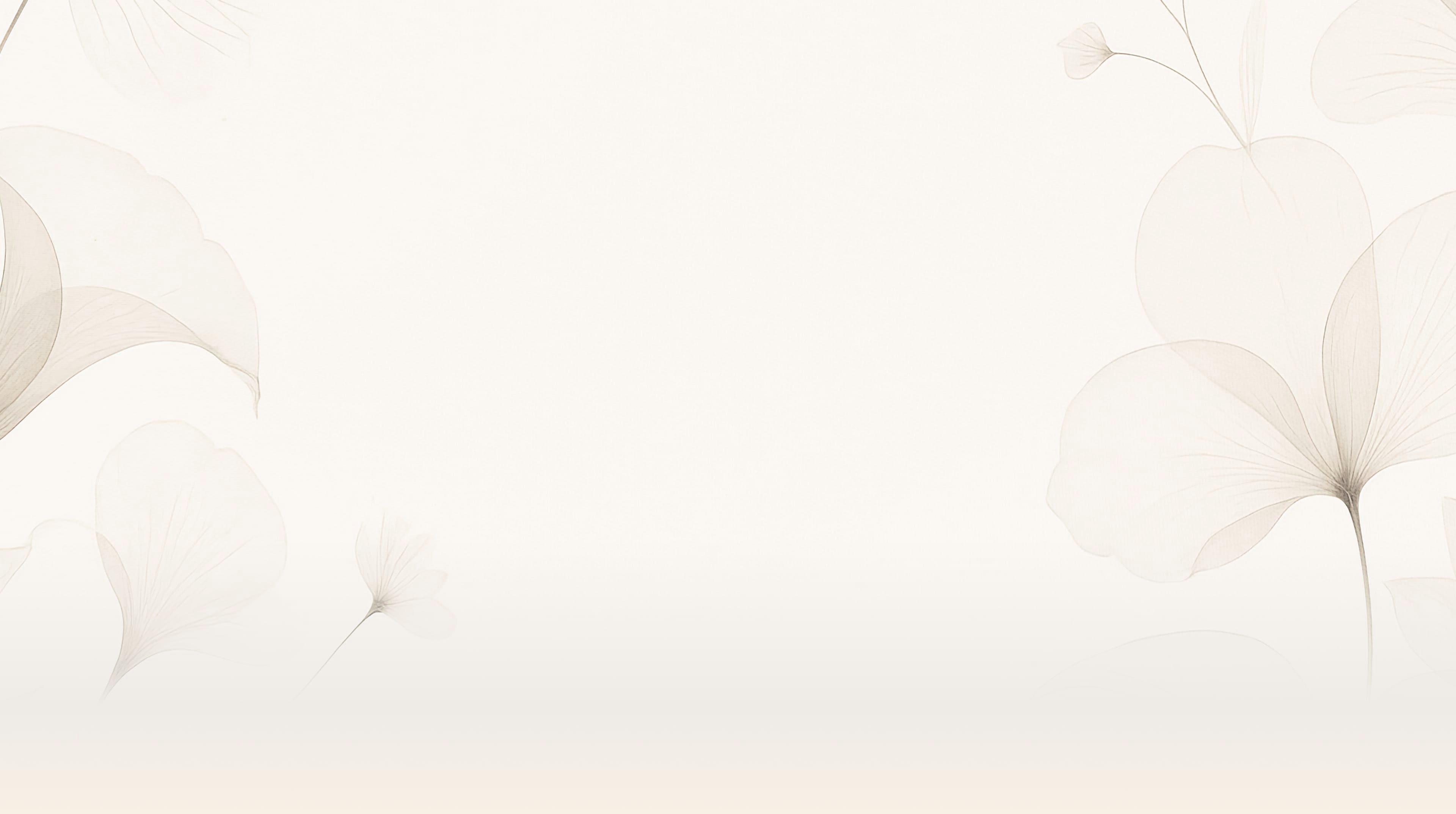 Fondi sfumati crema con delicati disegni di petali e foglie trasparenti color beige chiaro.