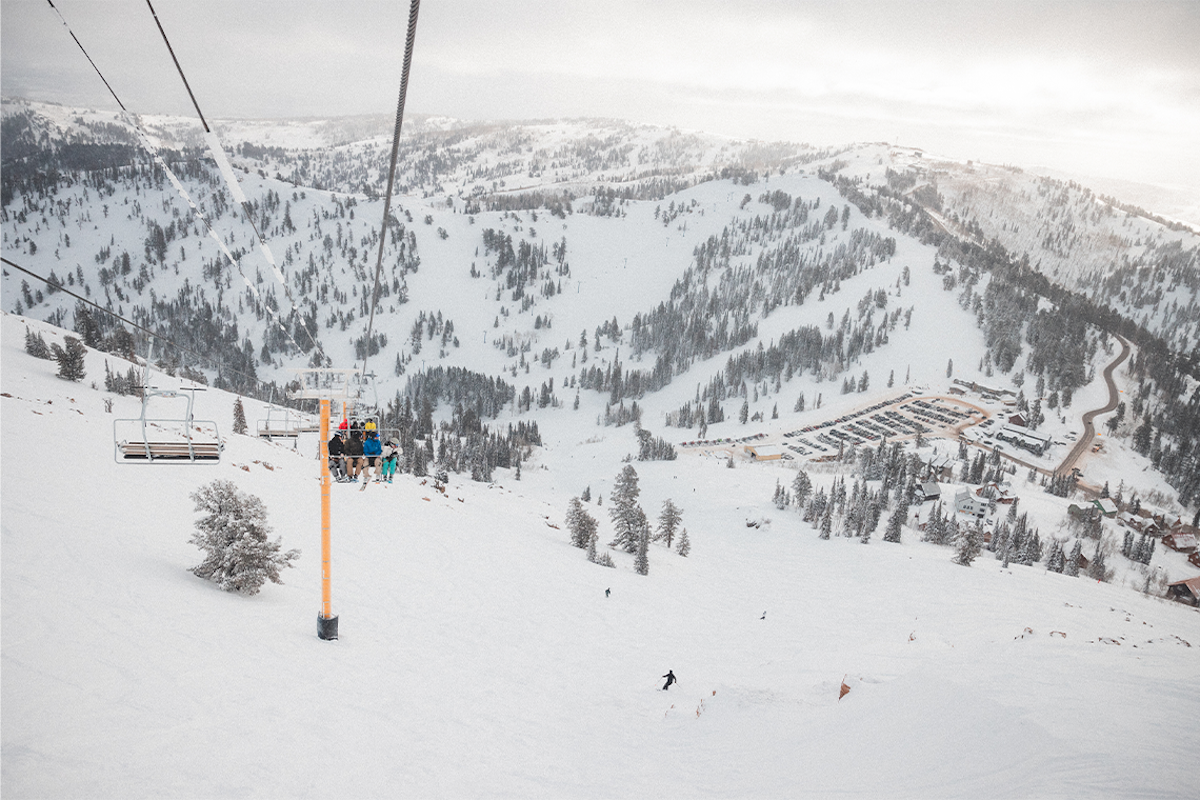 Powder Mountain Opens New Lightning Ridge Lift After 34″ of Fresh Snow