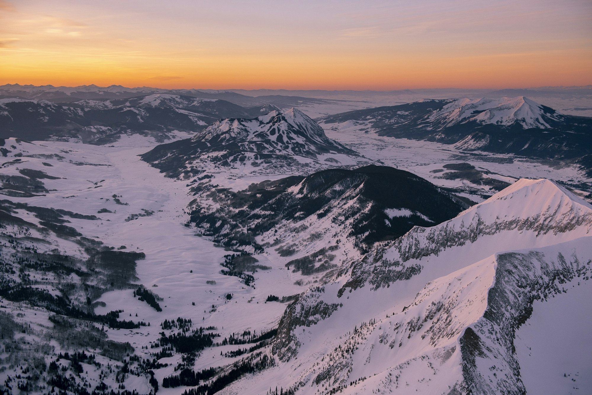 The Skier's Guide to Crested Butte