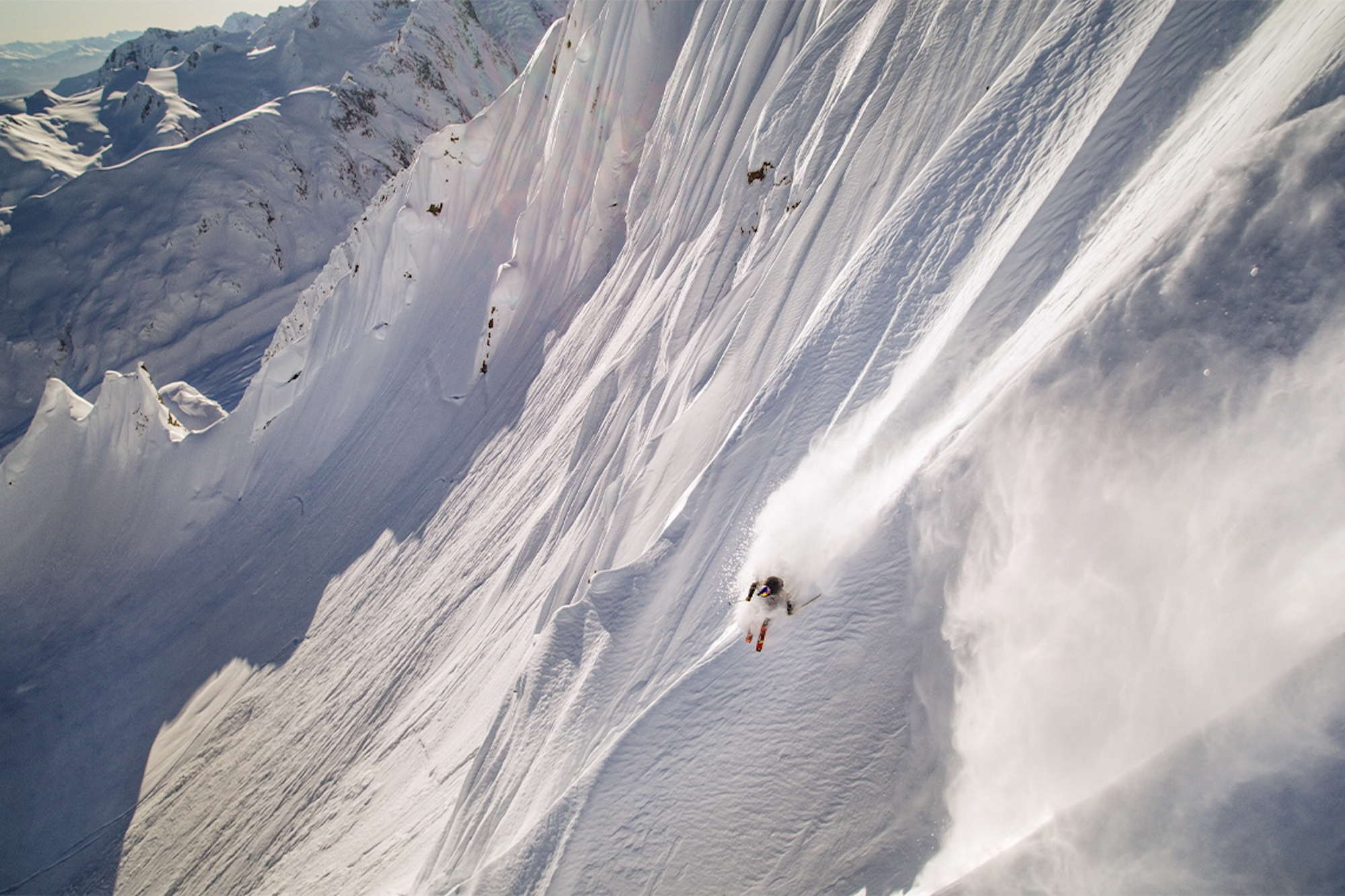 "Circle of Madness" – Markus Eder and Victor de Le Rue Put on a Masterclass in Haines, Alaska